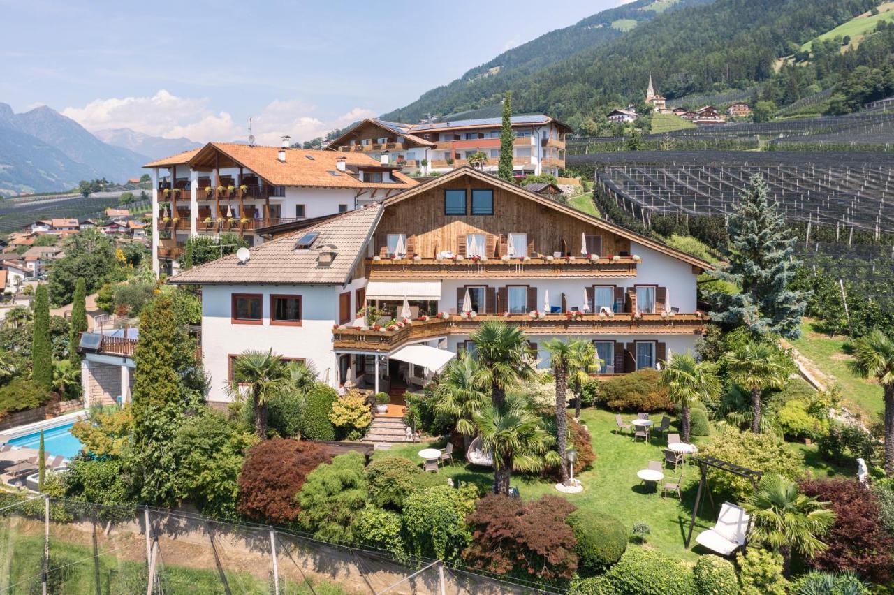 Pension zum Burggräfler Schenna Exterior foto
