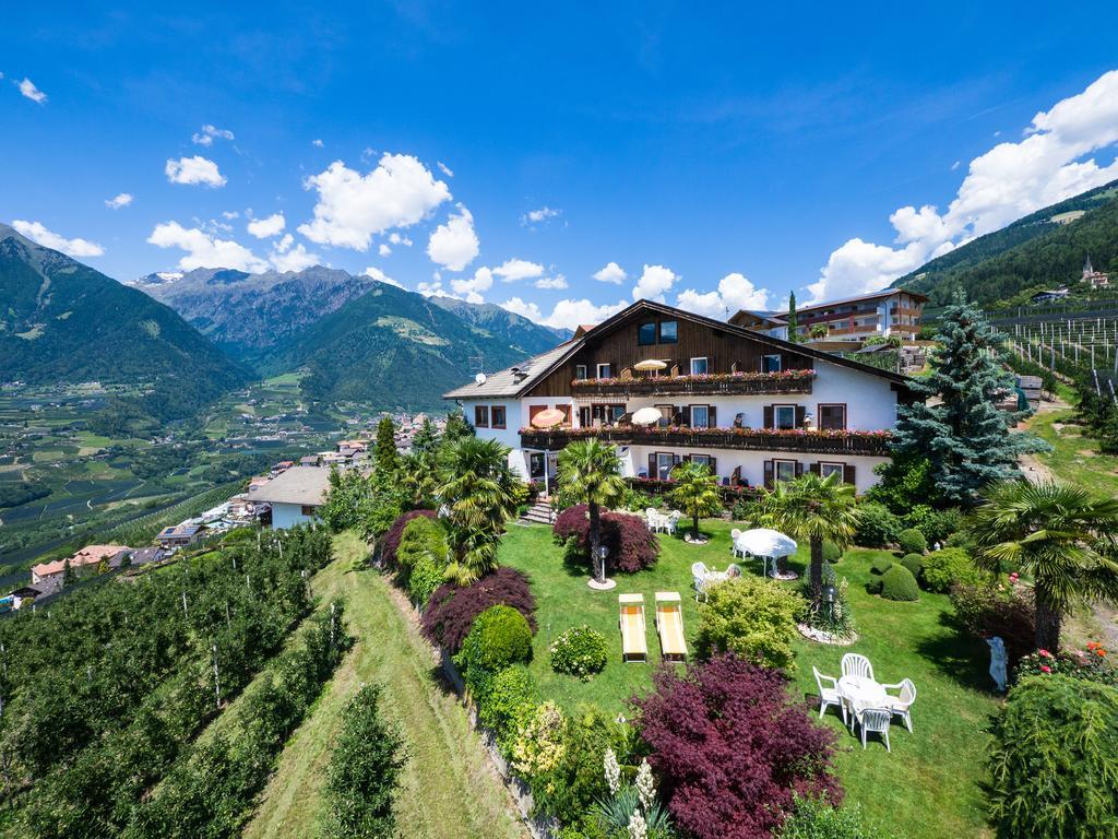 Pension zum Burggräfler Schenna Exterior foto