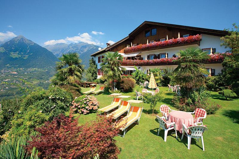 Pension zum Burggräfler Schenna Exterior foto